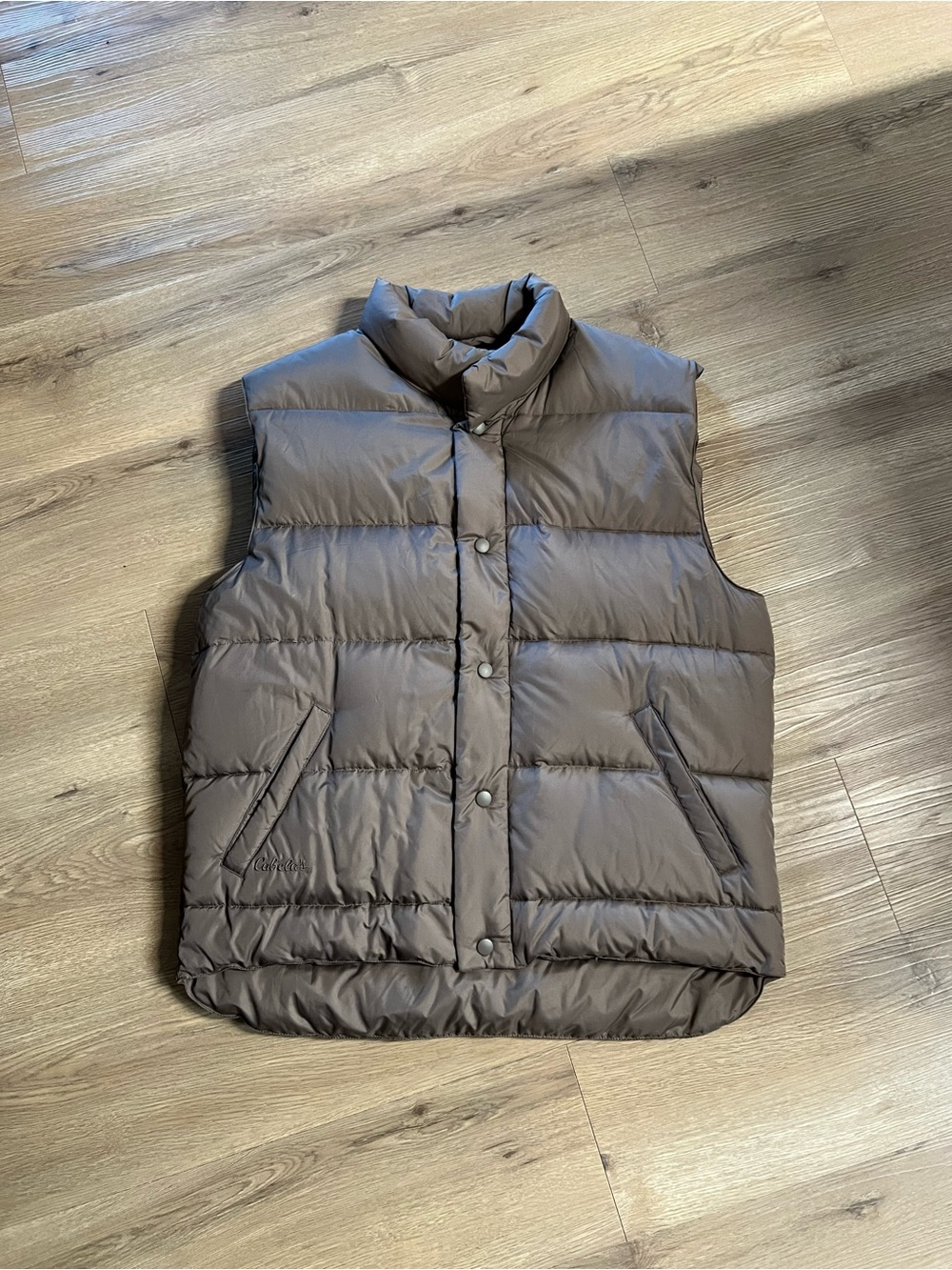 Cabellas Quilted Puffer Vest in Taupe Brown